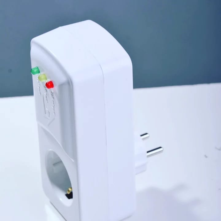 محافظ تک خانه مدل ماهور ۱۰ آمپری مخصوص یخچال فريزر 